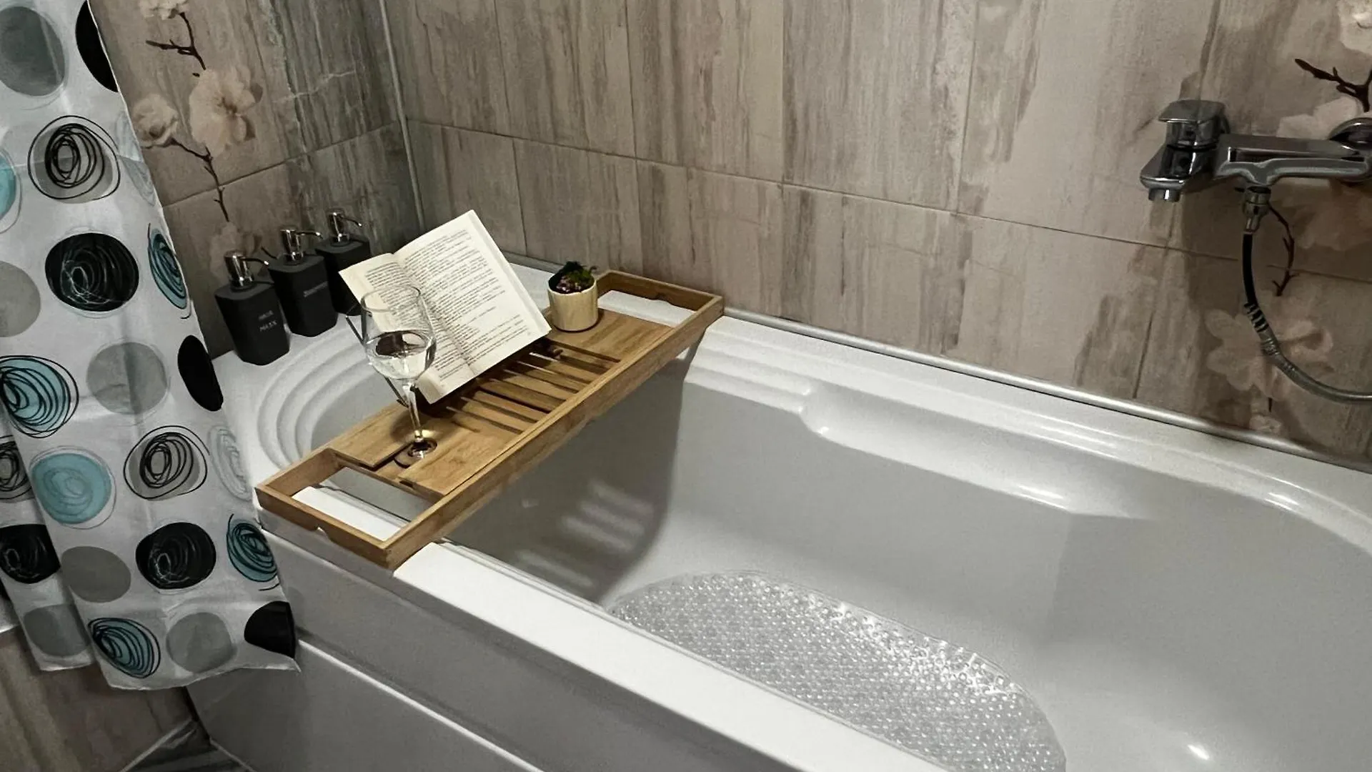 The Place - Apartament In Plovdiv 0*,
